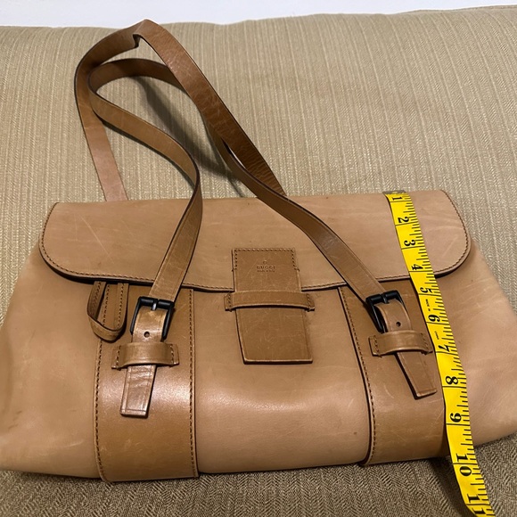 Gucci Shoulder Bag - Picture 9 of 16